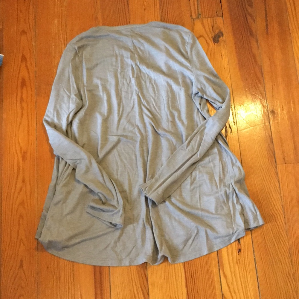 🎉FINAL PRICE 🎉 gray knit cardigan from Old Navy - Picture 3 of 3